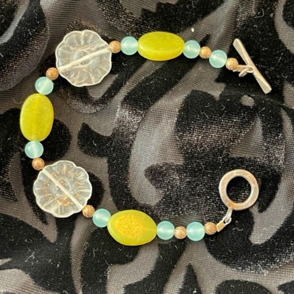 Quartz Crystal Carved Rose Beads with Serpentine Bracelet